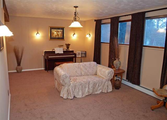 1820 South Seehorn Road Spokane, WA 99212 - Photo 6 of 9