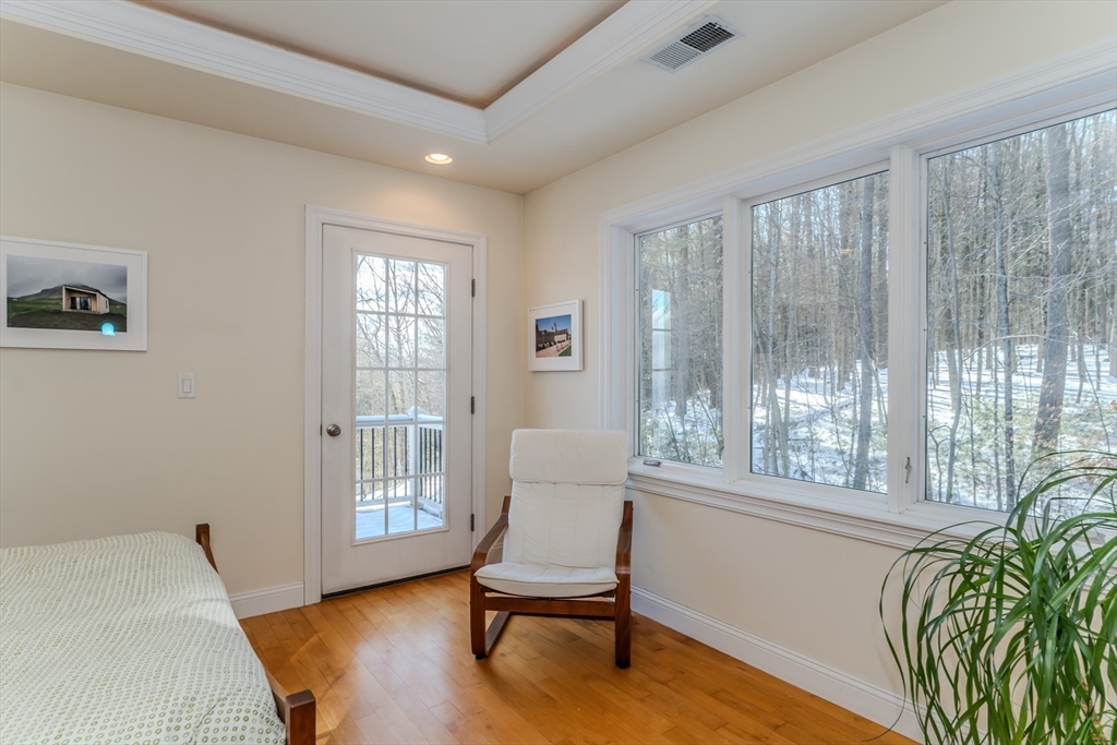 355 Strong Street Amherst, MA 01002 - Photo 20 of 42 Gallery Image 20