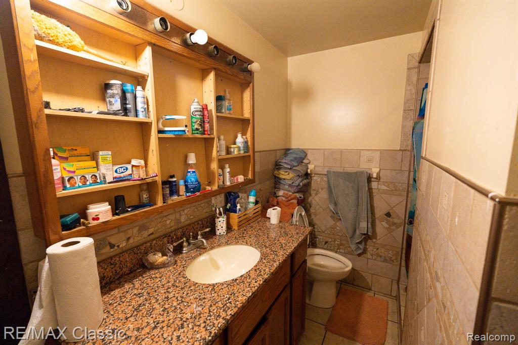 23160 Karr Road Belleville, MI 48111 - Photo 11 of 37 Gallery Image 11