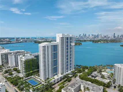 $1,400,000 | 1330 West Avenue, Unit 3001, Miami Beach, FL 33139