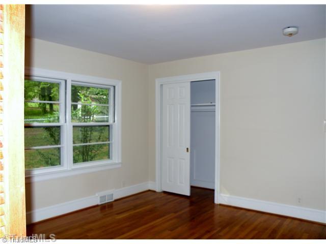 1044 Huntingdon Road Winston-Salem, NC 27104 - Photo 12 of 15 Master Bedroom.