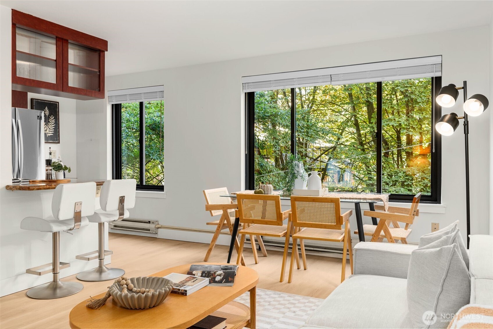 1105 Spring Street, Unit 304 Seattle, WA 98104 - Photo 5 of 31 Gallery Image 5