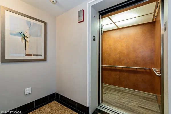 $5,800 | 1926 North Lincoln Park West, Unit 5A, Chicago, IL 60614