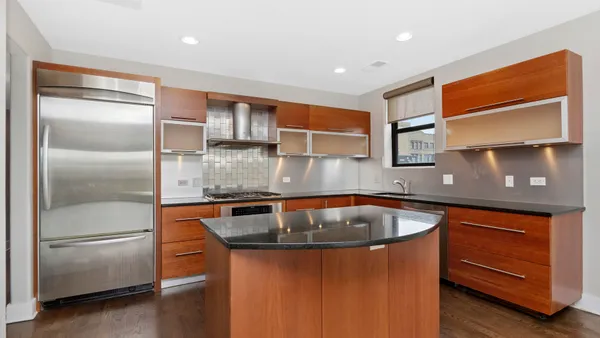 $5,800 | 1926 North Lincoln Park West, Unit 5A, Chicago, IL 60614