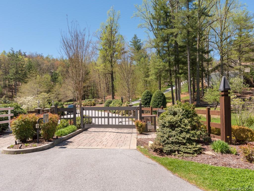 269 Monarch Road Hendersonville, NC 28739 - Photo 11 of 12 Gallery Image 11