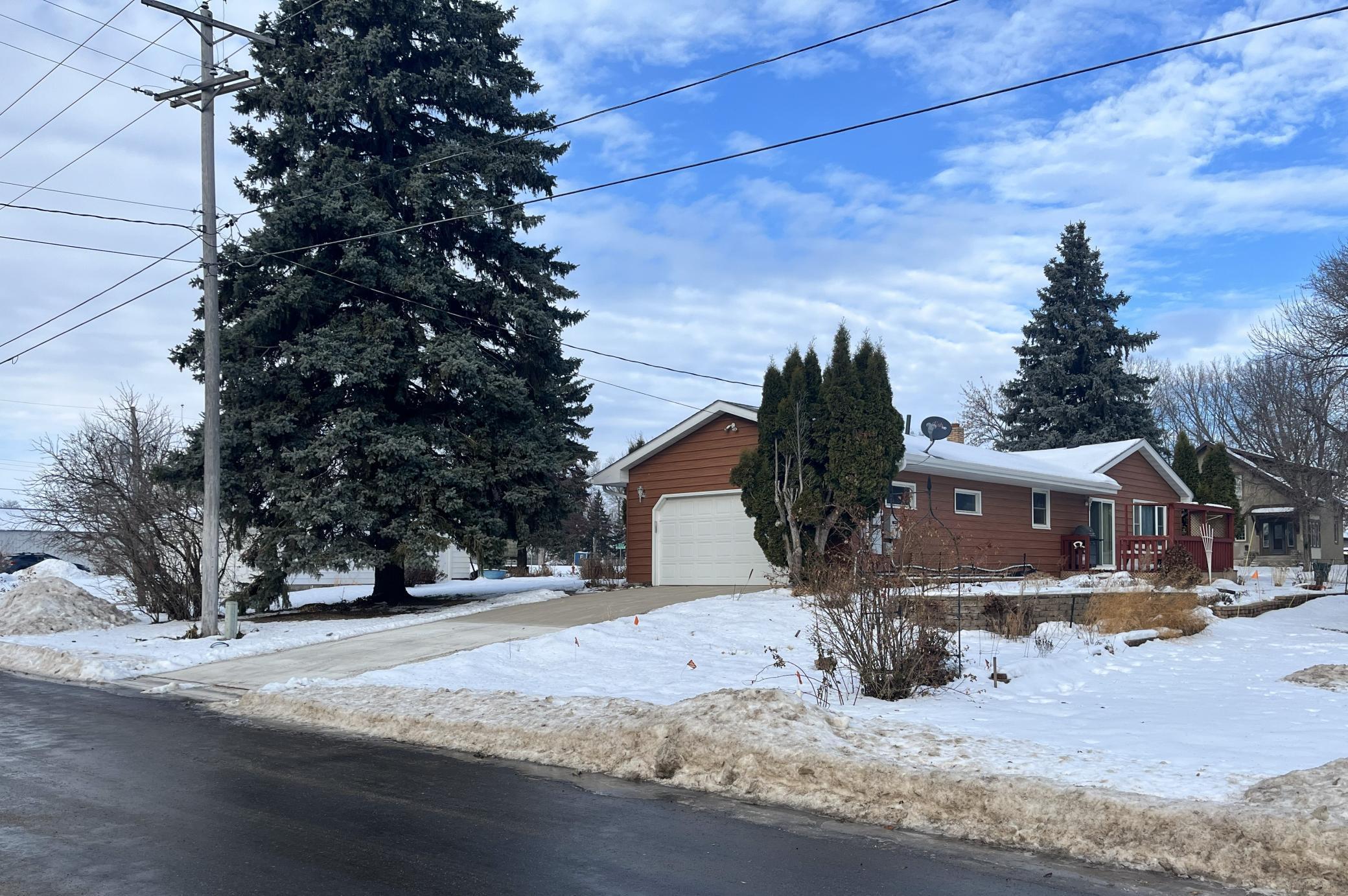 205 Pleasant Avenue West Atwater, MN 56209 - Photo 2 of 38