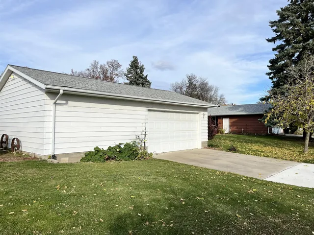 $310,000 | 205 Pleasant Avenue West, Atwater, MN 56209