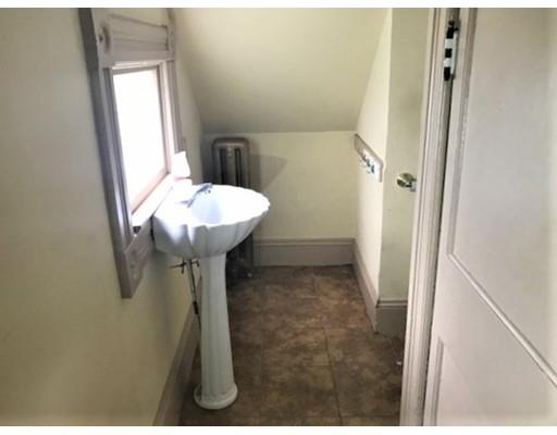 72 Westminster Street Springfield, MA 01109 - Photo 13 of 25