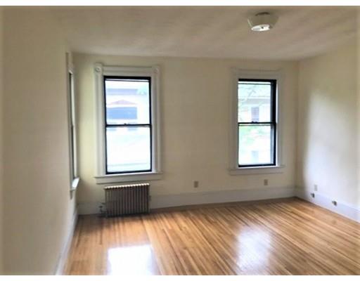 72 Westminster Street Springfield, MA 01109 - Photo 16 of 25