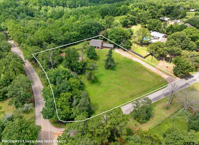 $299,000 | 10816 Mountain View Place, Whitehouse, TX 75791