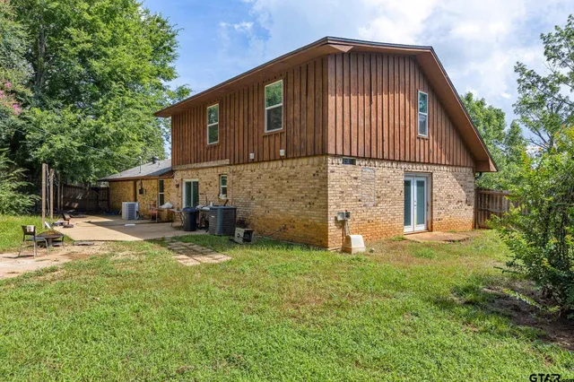 $299,000 | 10816 Mountain View Place, Whitehouse, TX 75791