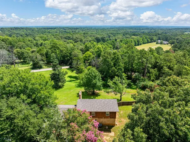 $299,000 | 10816 Mountain View Place, Whitehouse, TX 75791