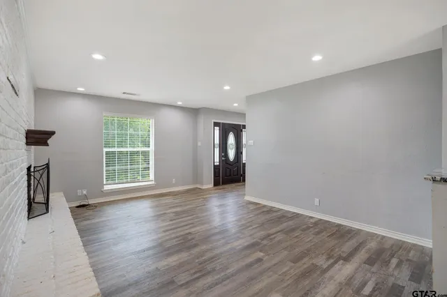 $299,000 | 10816 Mountain View Place, Whitehouse, TX 75791