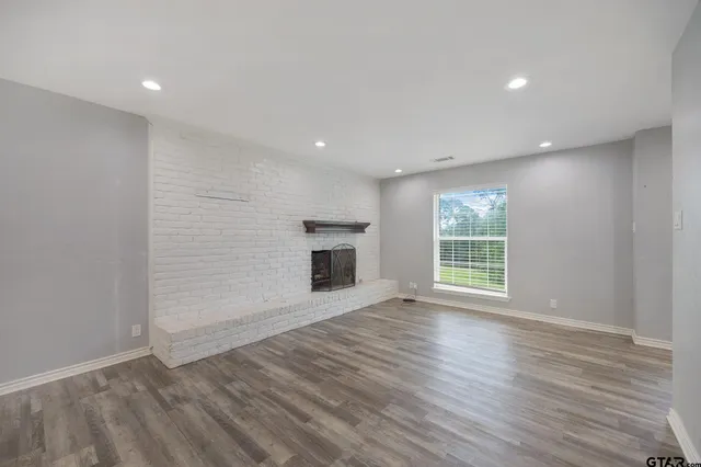 $299,000 | 10816 Mountain View Place, Whitehouse, TX 75791