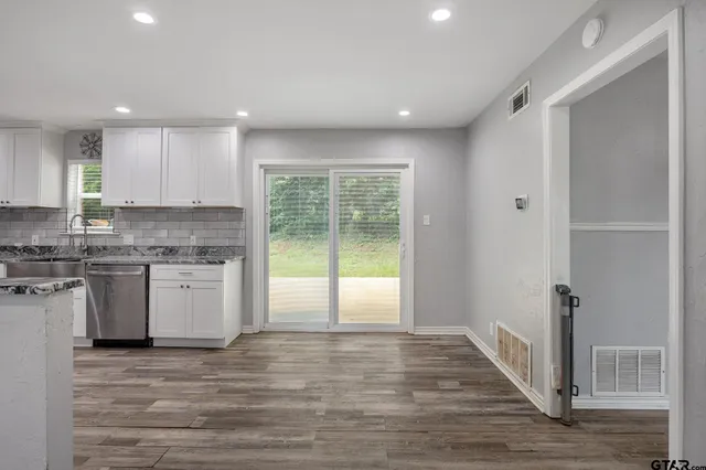 $299,000 | 10816 Mountain View Place, Whitehouse, TX 75791