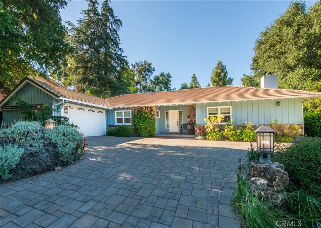 16529 Adlon Road Encino, CA 91436 - Photo 32 of 32