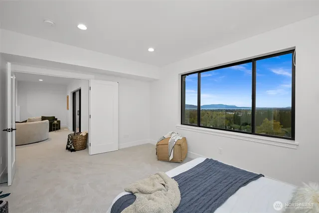 $1,899,950 | 3159 Chandler Parkway, Bellingham, WA 98226