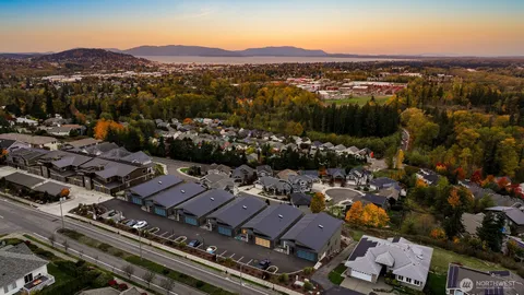 $1,899,950 | 3159 Chandler Parkway, Bellingham, WA 98226