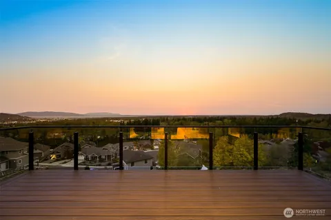 $1,899,950 | 3159 Chandler Parkway, Bellingham, WA 98226