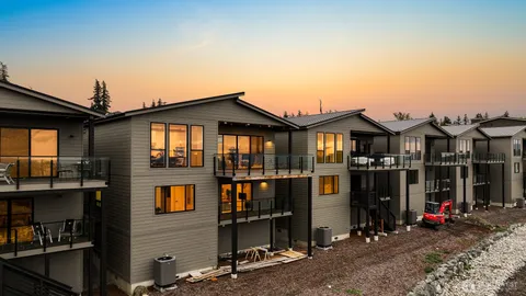 $1,899,950 | 3159 Chandler Parkway, Bellingham, WA 98226