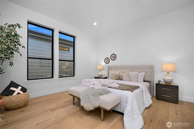 $1,899,950 | 3159 Chandler Parkway, Bellingham, WA 98226