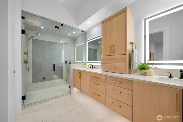 $1,899,950 | 3159 Chandler Parkway, Bellingham, WA 98226