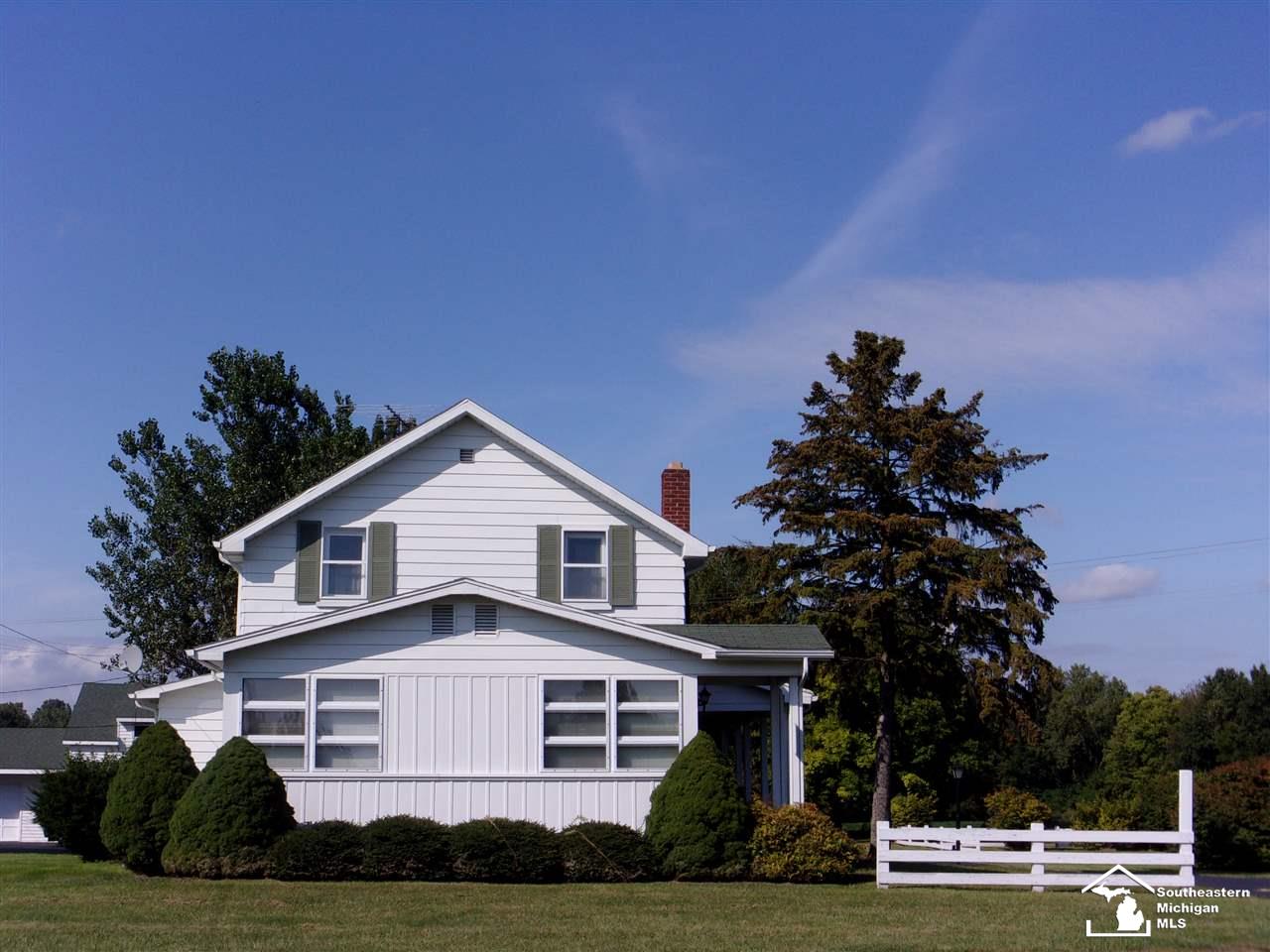 12880 South Custer Road Dundee, MI 48131 - Photo 2 of 34