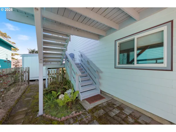 $545,000 | 5900 Coats Avenue, Cloverdale, OR 97112