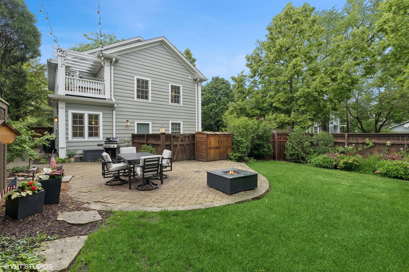 720 Willow Road Winnetka, IL 60093 - Photo 52 of 60 a view of a house with back yard