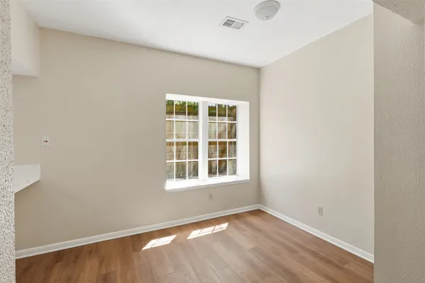 $1,600 | 5515 Strack Road, Unit 105, Houston, TX 77069