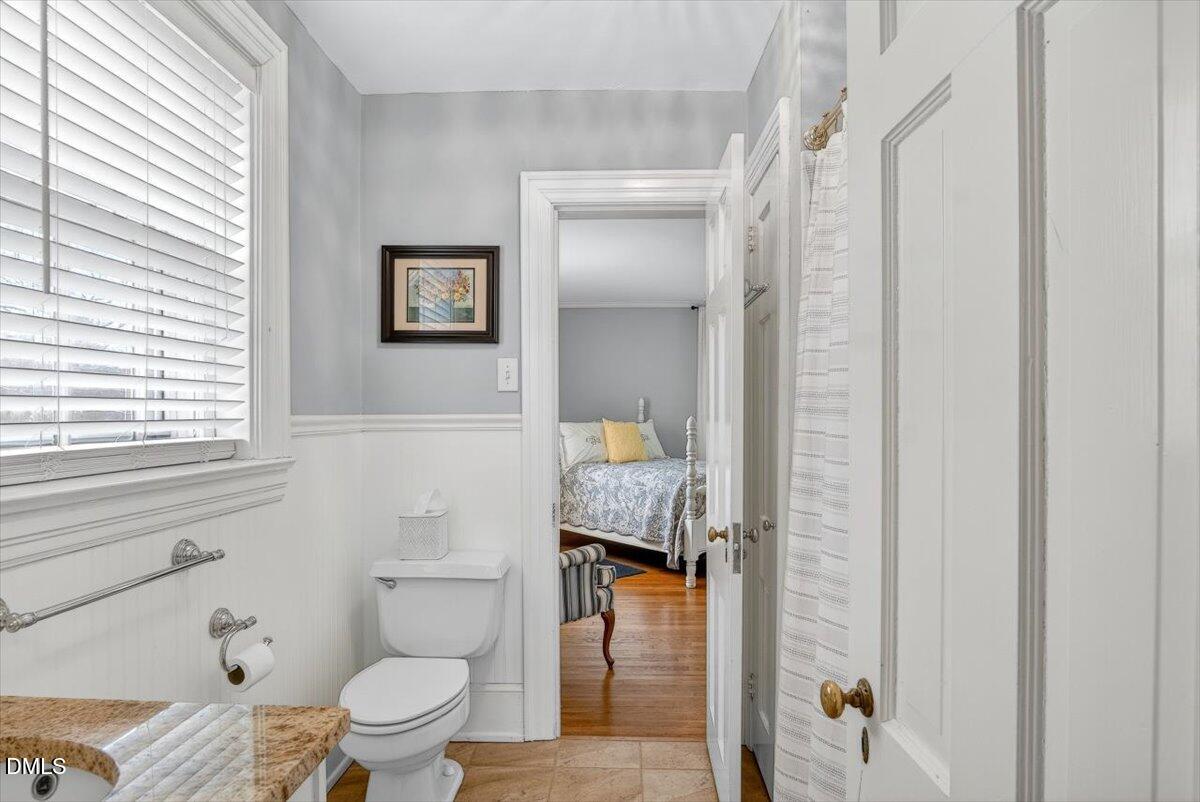 2064 Oxford Road Henderson, NC 27536 - Photo 43 of 70