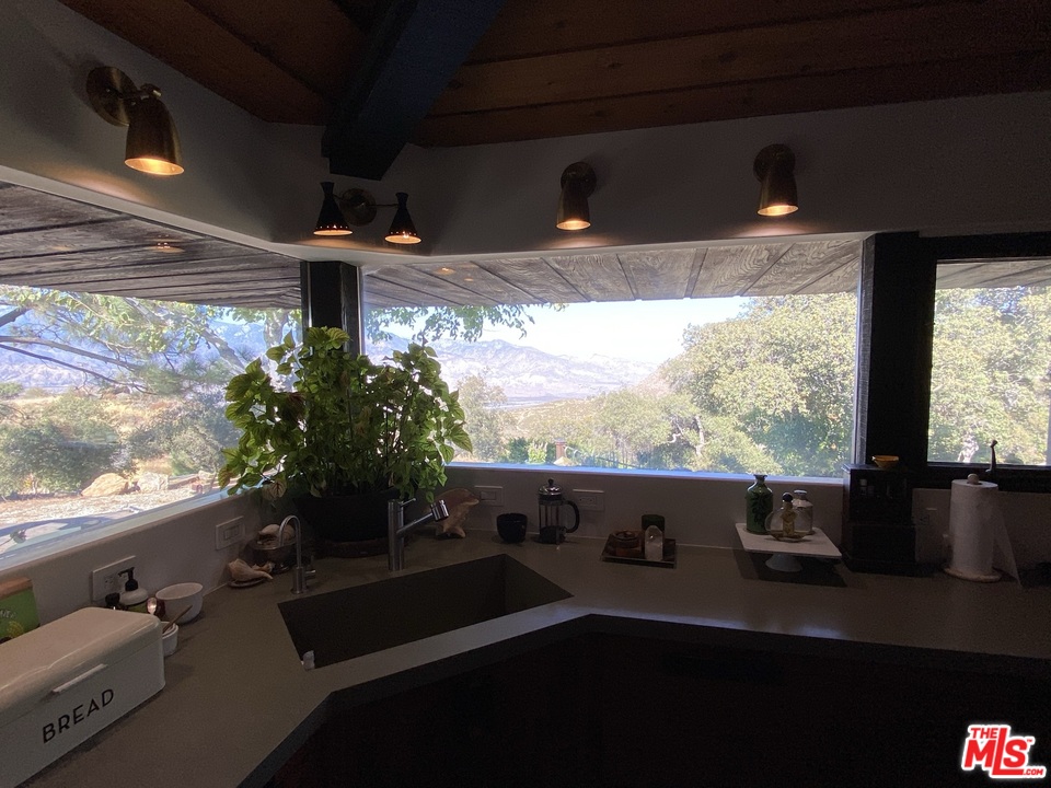 48700 Twin Pines Road Banning, CA 92220 - Photo 7 of 30 Gallery Image 7