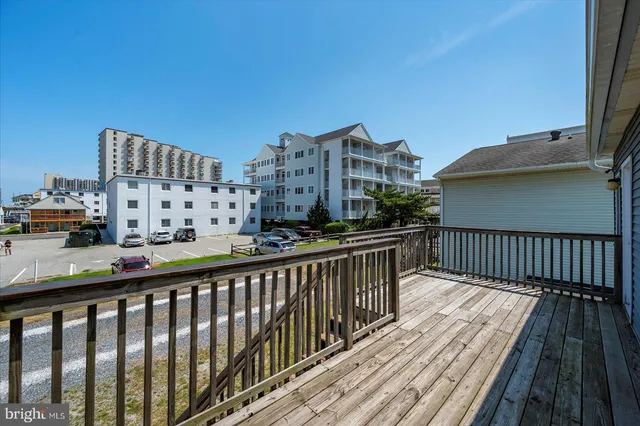 a front view of a building with street view