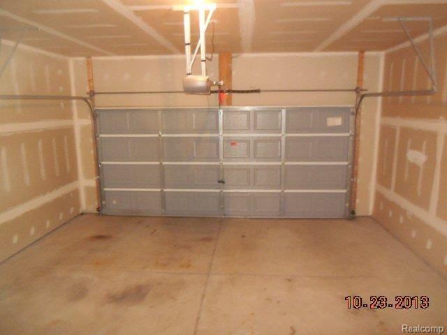 45505 Rathmore Drive, Unit 72 Macomb, MI 48044 - Photo 17 of 17 45505 Rathmore Dr Macomb (50).JP