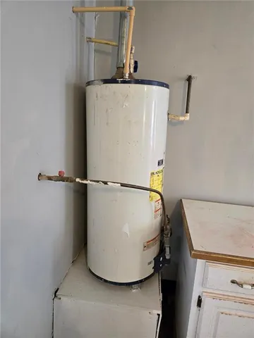 $365,000 | 3243 Oak Vista Way Southwest, Lawrenceville, GA 30044