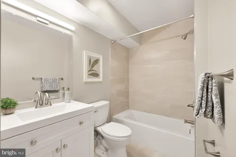a bathroom with a bathtub