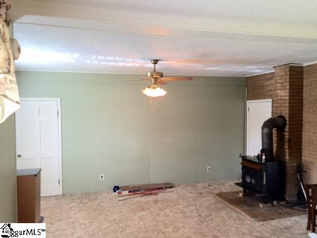 445 Sullivan Road Laurens, SC 29360 - Photo 4 of 9 Gallery Image 4