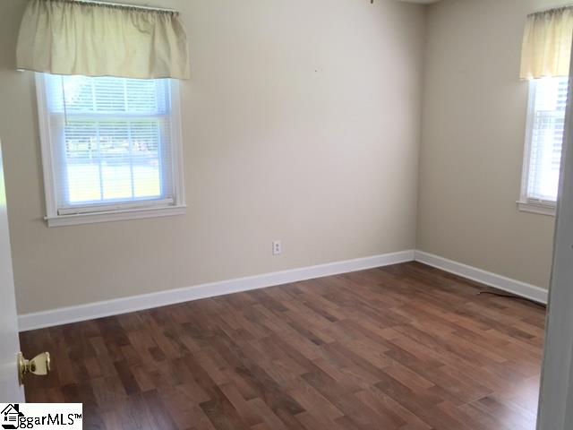 445 Sullivan Road Laurens, SC 29360 - Photo 7 of 9 Gallery Image 7