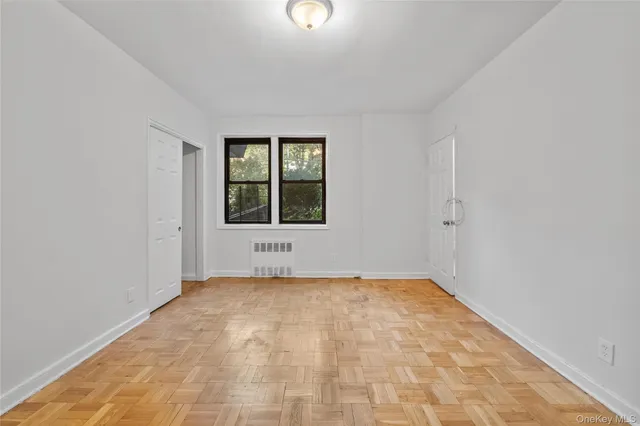 $1,925 | 140 East Hartsdale Avenue, Unit 1L, Hartsdale, NY 10530