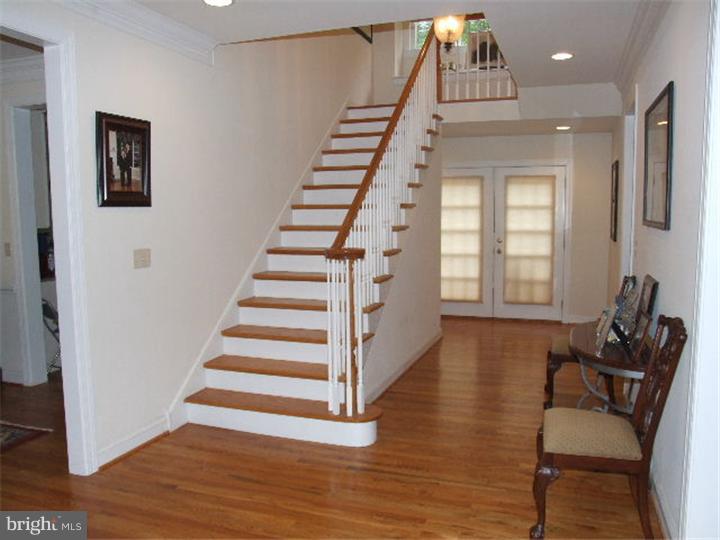 4 Hidden Hills Road Media, PA 19063 - Photo 2 of 10 Foyer