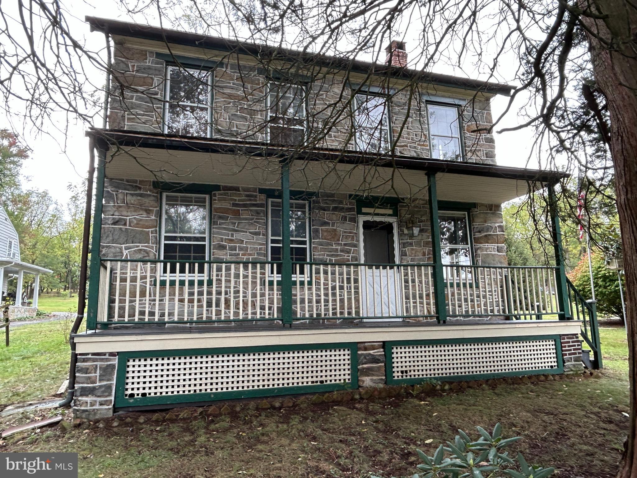 1733 Ridgewood Road York, PA 17406 - Photo 4 of 82 Gallery Image 4