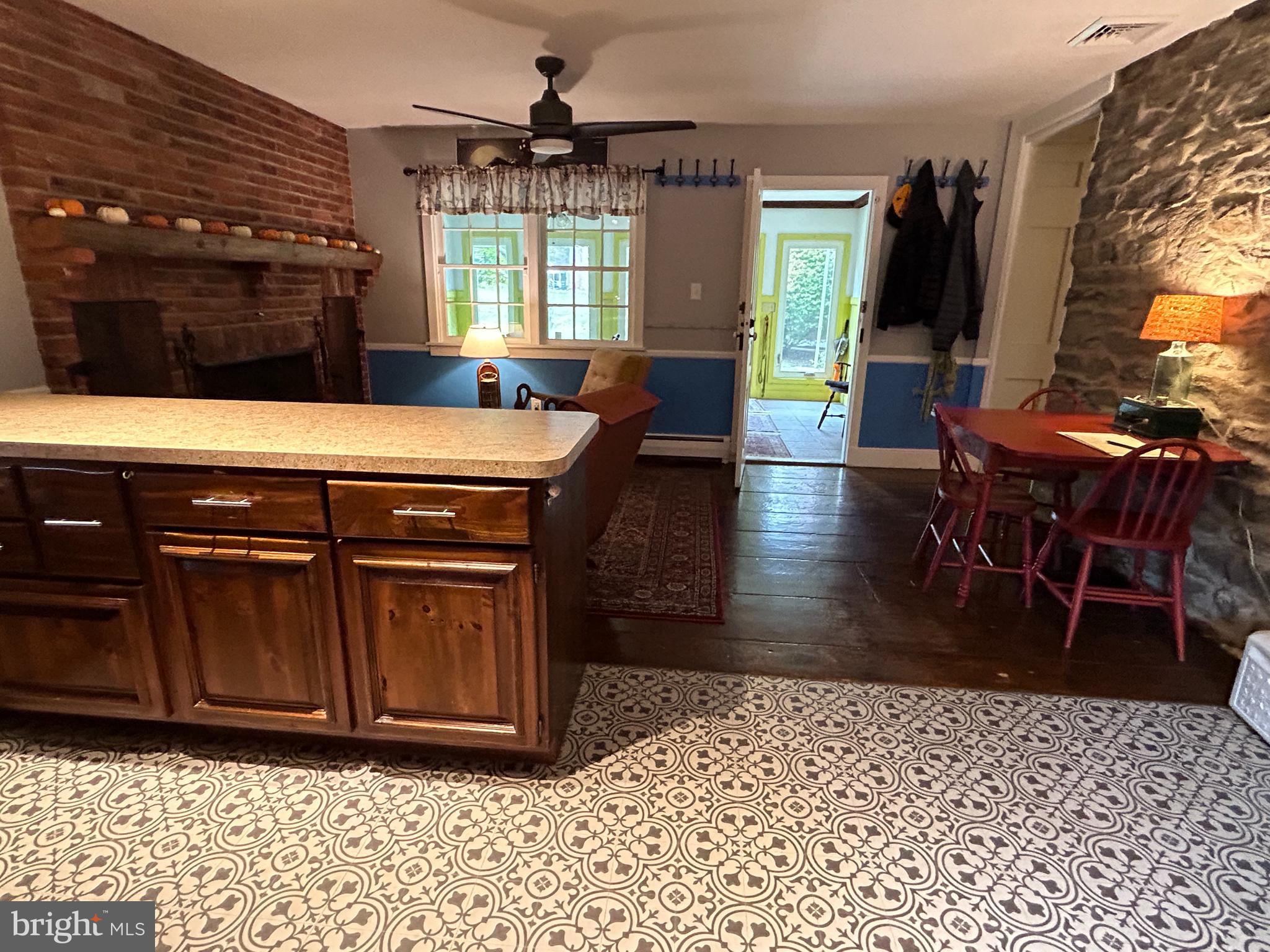 1733 Ridgewood Road York, PA 17406 - Photo 10 of 82 Gallery Image 10