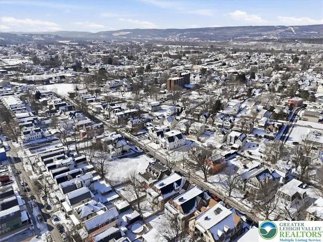 $214,900 | 492 South Franklin Street, Wilkes Barre, PA 18702