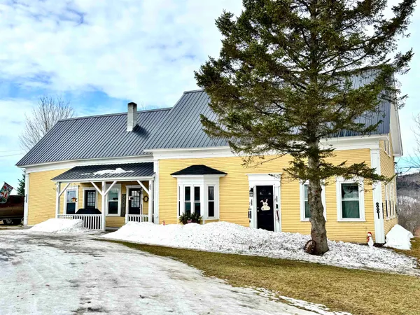 $434,000 | 881 South Hill Road, Stewartstown, NH 03576