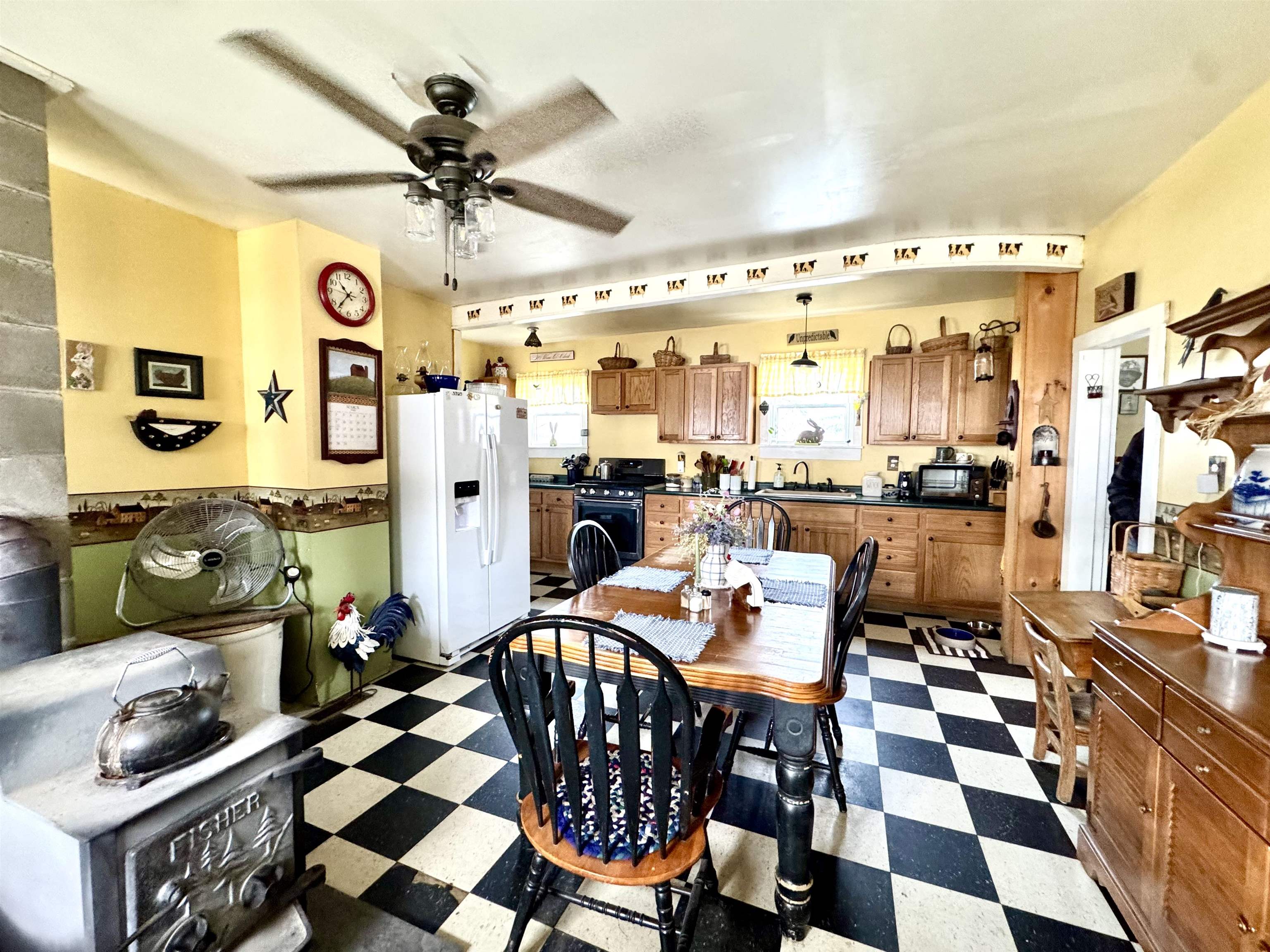 881 South Hill Road Stewartstown, NH 03576 - Photo 10 of 59