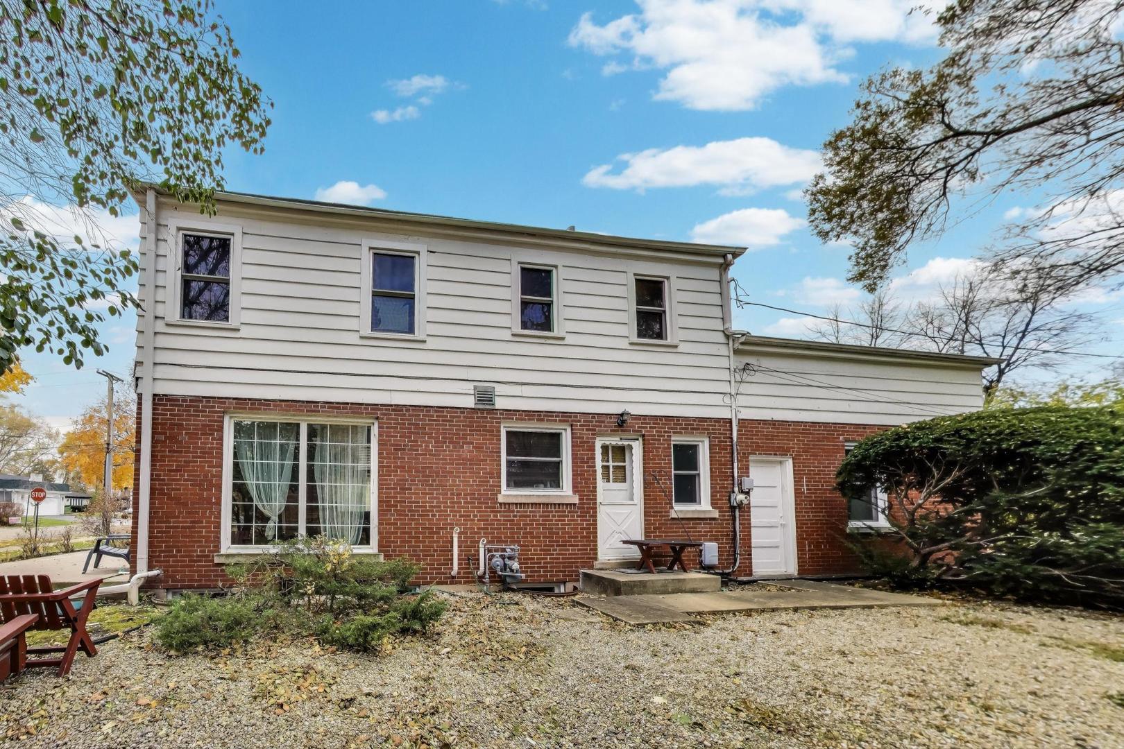 4350 Bobolink Terrace Skokie, IL 60076 - Photo 37 of 43