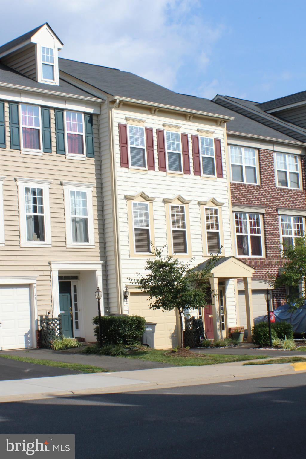 9149 Ribbon Falls Loop Bristow, VA 20136 - Photo 1 of 28 Exterior (Front)