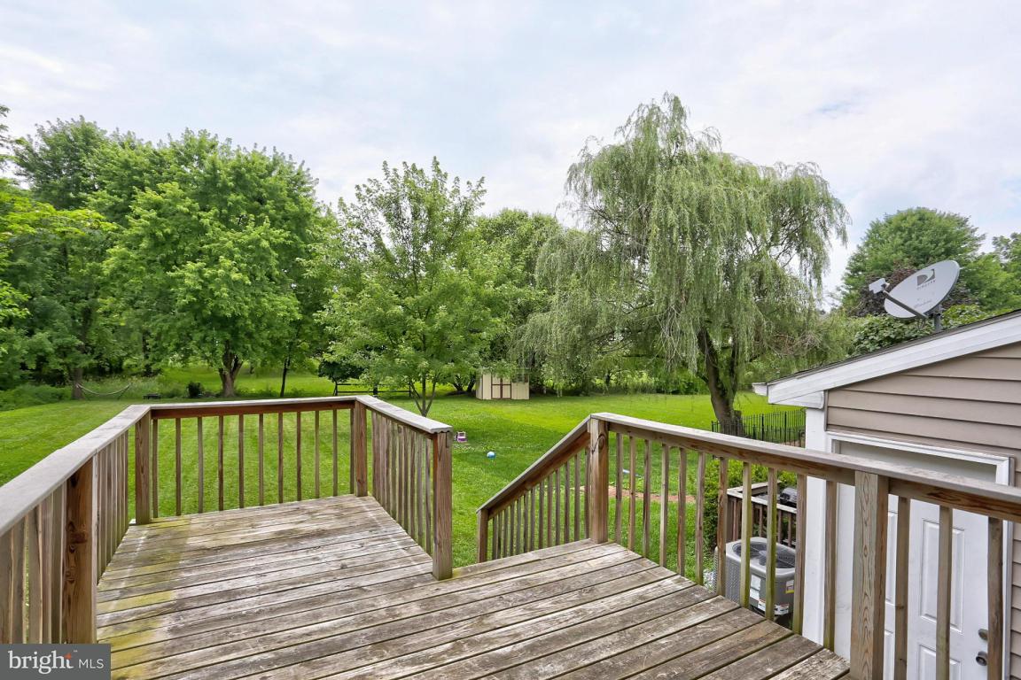 332 Cardinal Road Lititz, PA 17543 - Photo 25 of 29