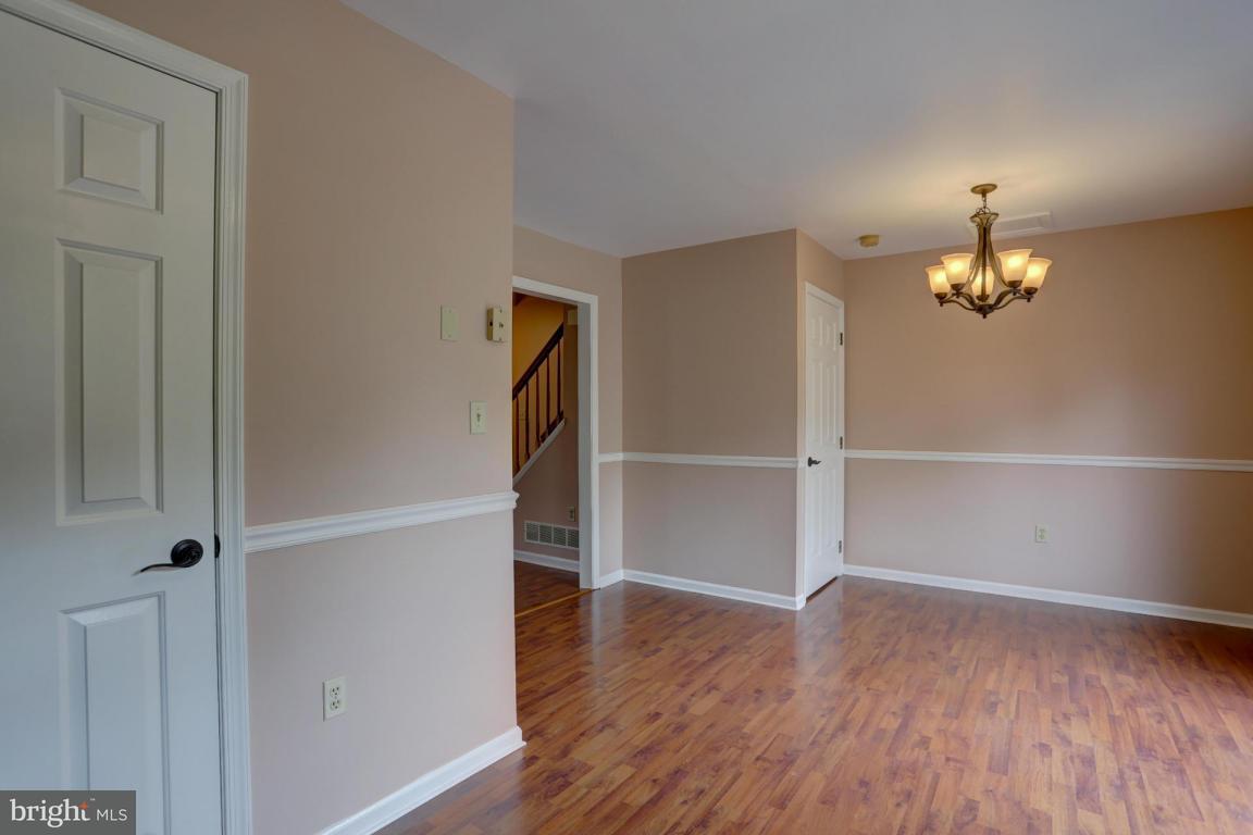 332 Cardinal Road Lititz, PA 17543 - Photo 9 of 29