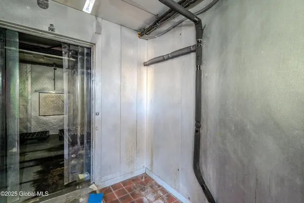 $250,000 | 270 Broadway, Whitehall, NY 12887